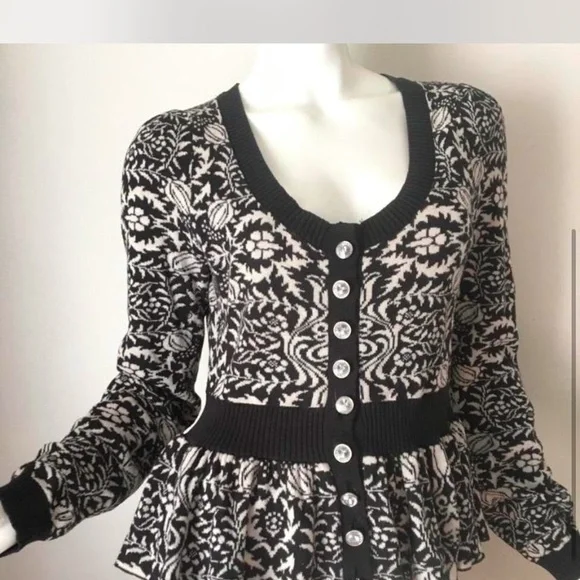Vintage Y2K Betsey Johnson black/white peplum sweater L
